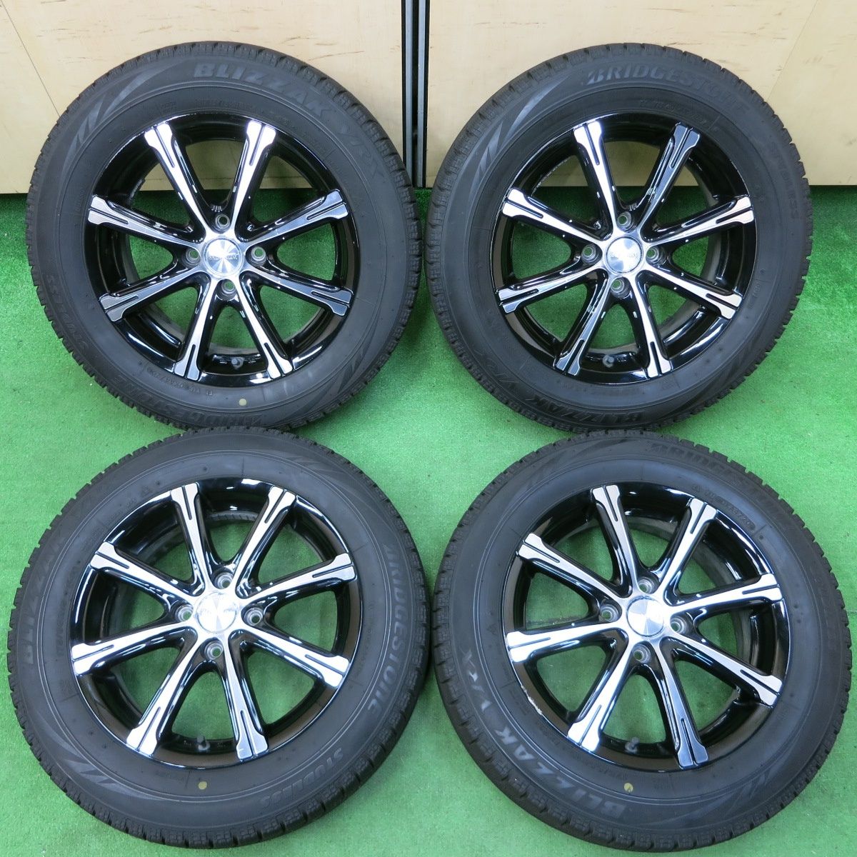 ホンダ純正　フリード　ブリジストン　ブリザックVRX 185/65R15 17年　4本　バリ山 185&frasl;65R15 新型フリード&frasl;フリードプラスなどアルミセット