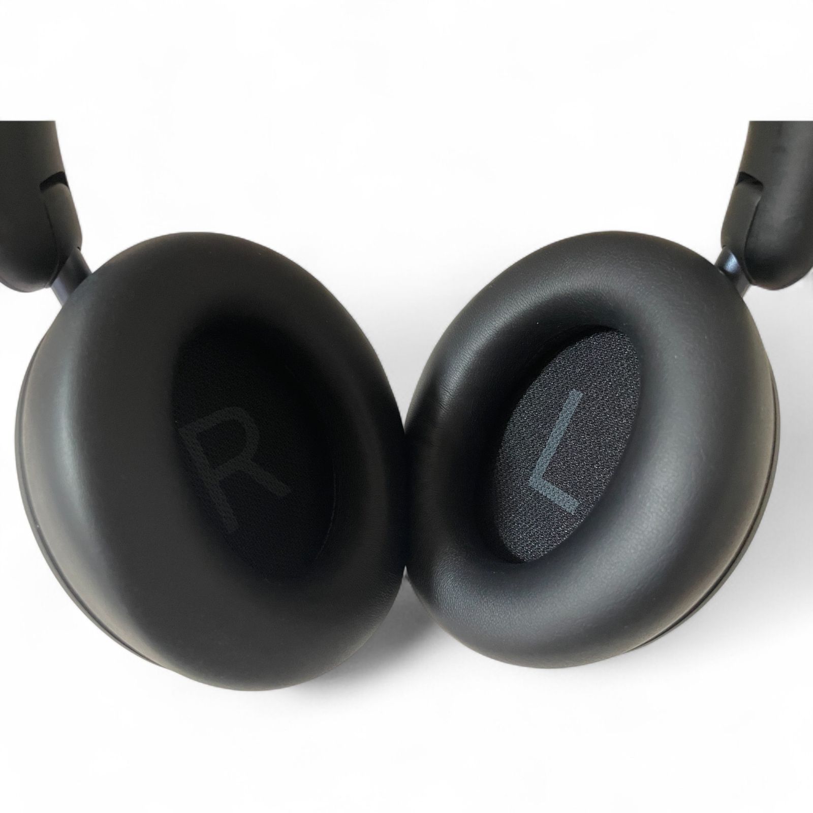 ブラック 1100-2488