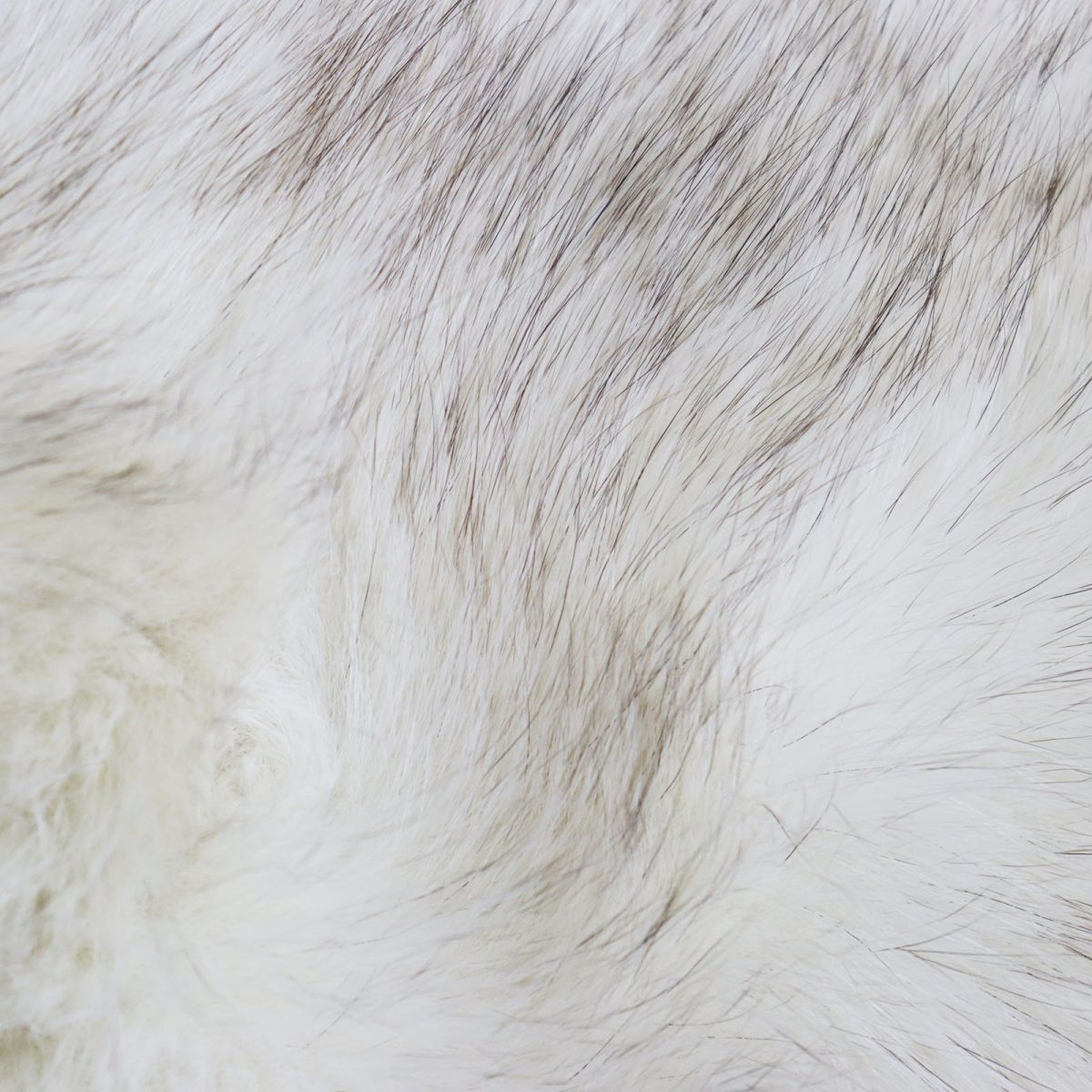 極美品▼SAGA FURS FOX サガフォックス 本毛皮ショール/ストール/ティペット ホワイト 毛質艶やか・柔らか・ボリューム◎ 極美品○SAGA FOX サガフォックス 本毛皮ショール/ストール/ティペット