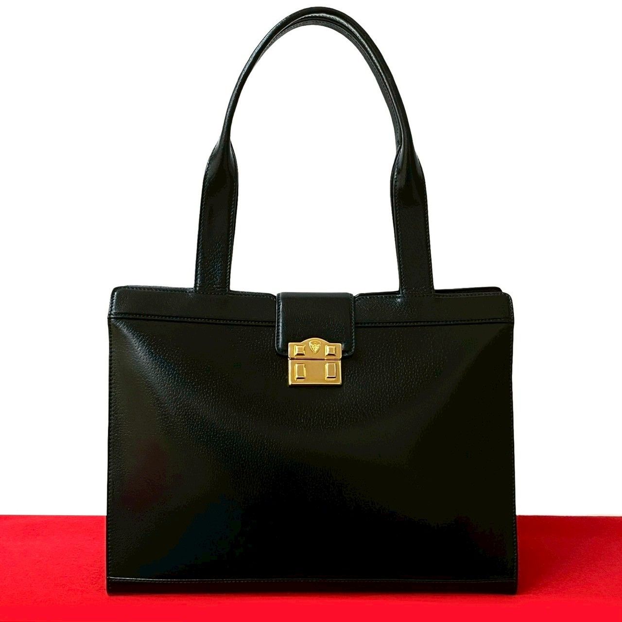 ほぼ未使用 GUCCI グッチ オールドグッチ ヴィンテージ ロゴ 金具