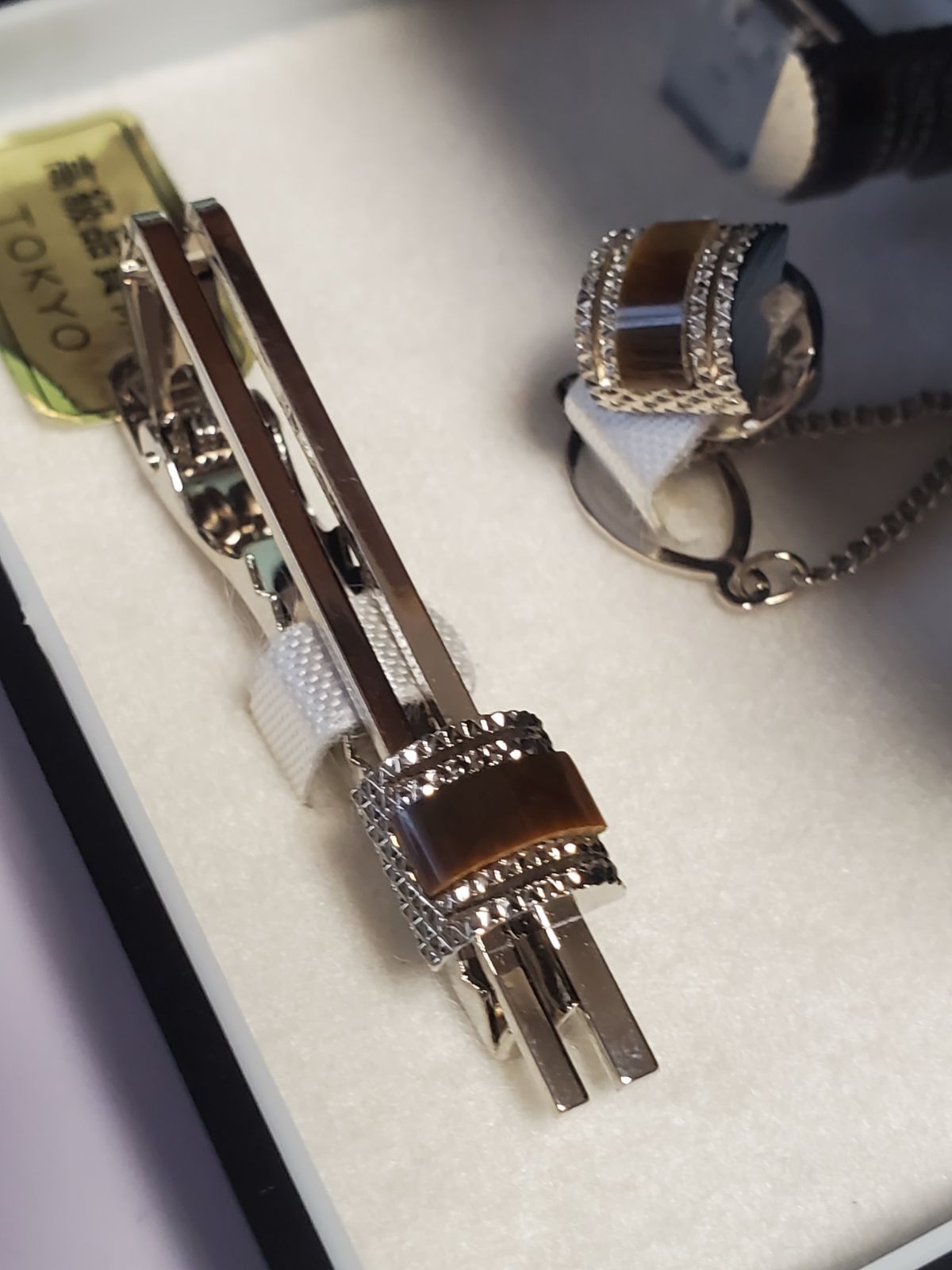 ネクタイピン カフス タイタック ブラウン