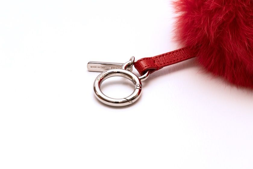 箱あり FENDI ファーポンポンチャーム ぽんちゃん】FENDI ピンク ファーボンボンキーホルダー ポンポン