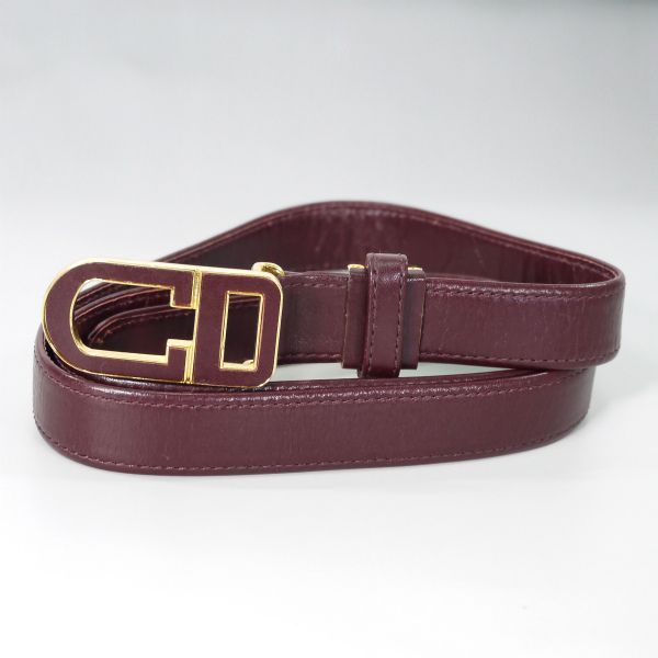 ディオール　ロゴバックル　ベルト　レザー　ボルドーレッド　ゴールド Christian Dior ロゴバックル レザーベルト（ボルドー） - メルカリ