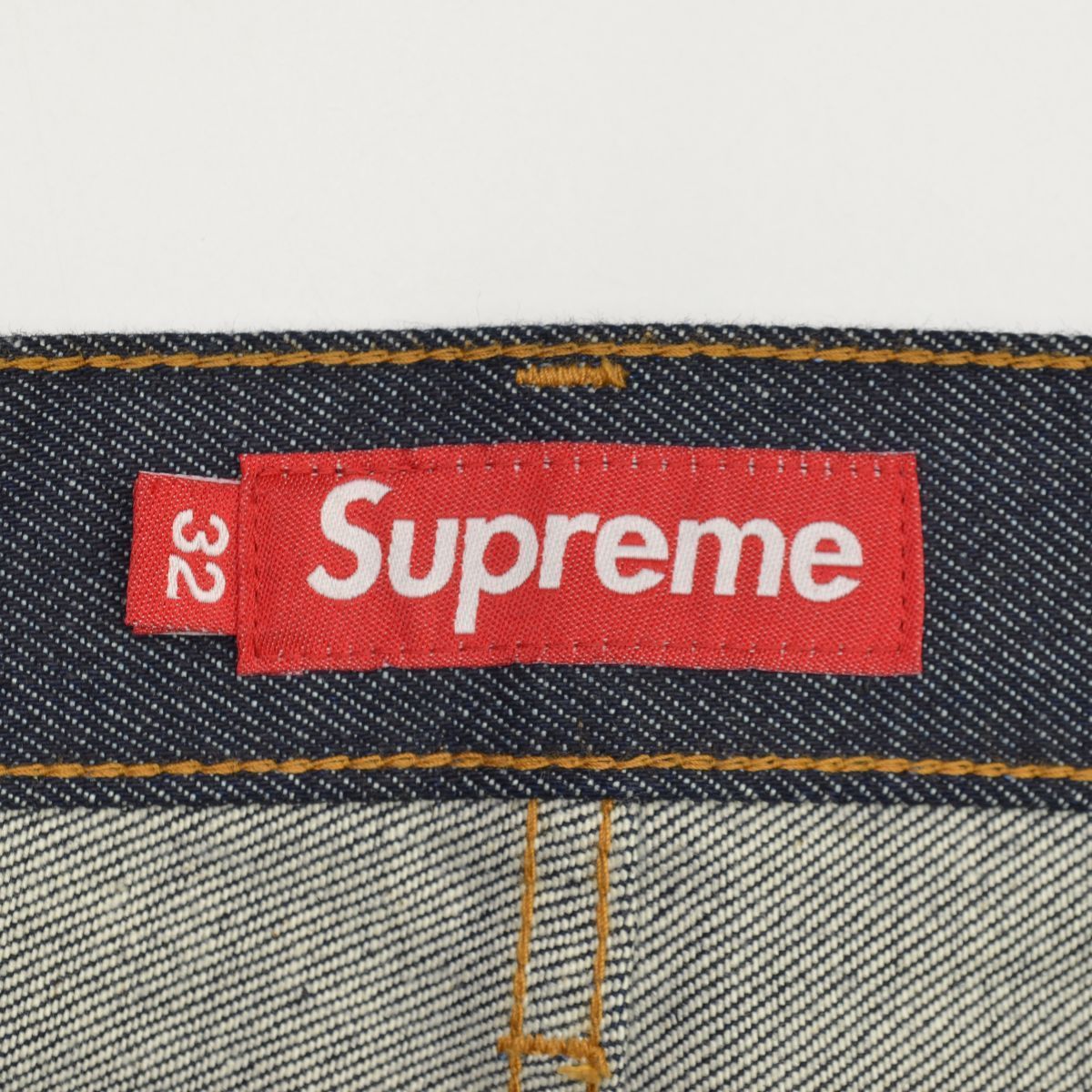 SUPREME】24SS Rigid Baggy Selvedge Denim Shortハーフパンツ - メルカリ