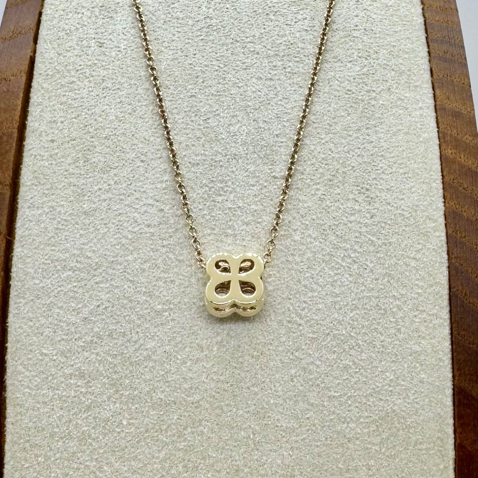 Tiffany &Co. 750 ベゼルセット フラワー ダイヤ ネックレス 4p