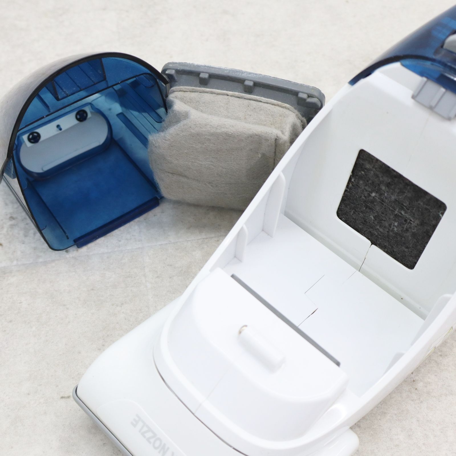 △ ｜充電式 掃除機 2011年製｜Panasonic パナソニック MC-B20JP-A