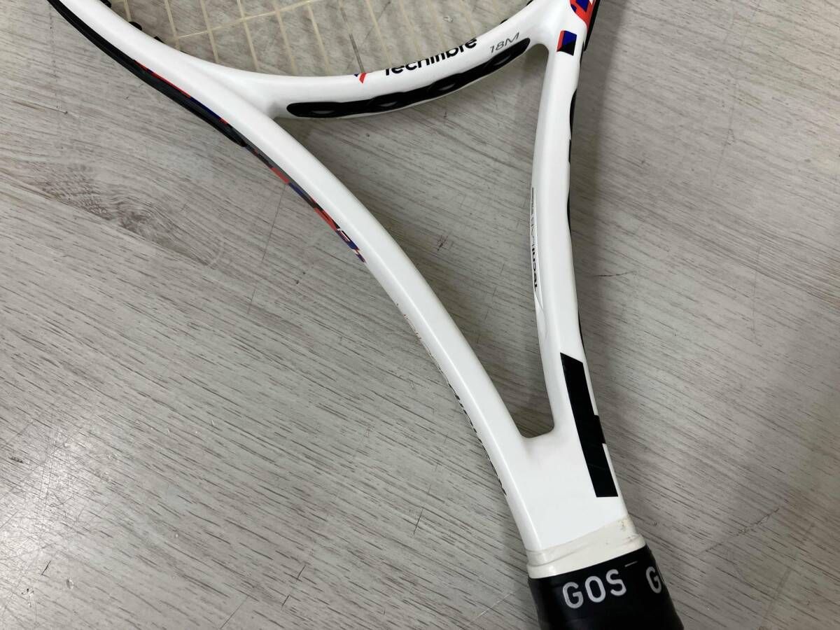 硬式テニスラケット