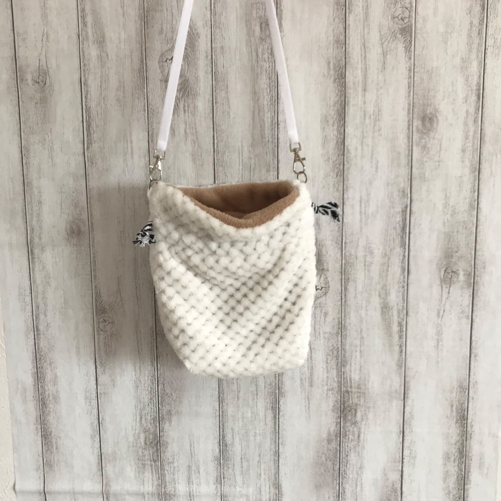 フクモモ仲良し巾着ポーチかのこホワイト