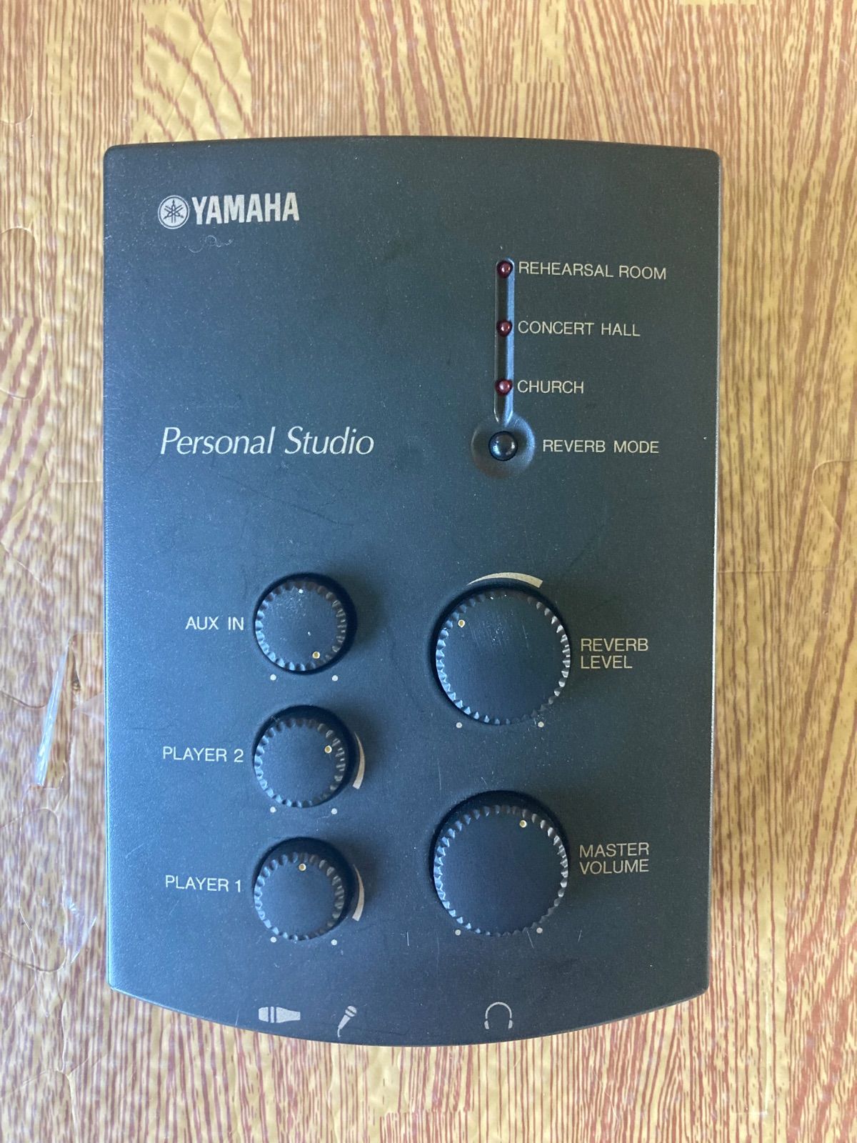 YAMAHA