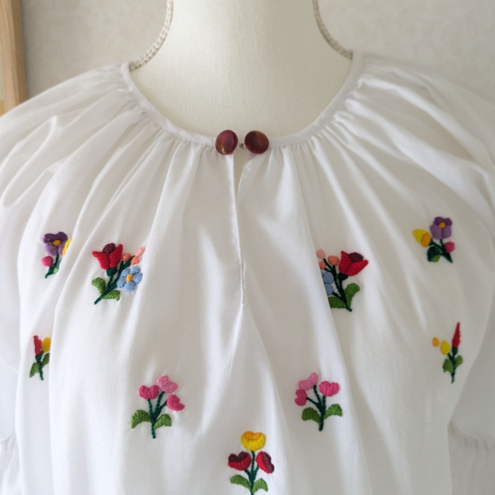 ハンガリー製】カロチャ刺繍ブラウス 白 サイズS used