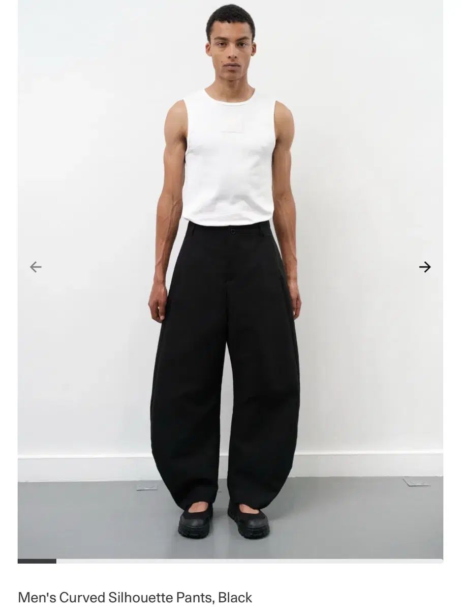 AMOMENTO アモーメント カーブ シルエット パンツ 黒 M