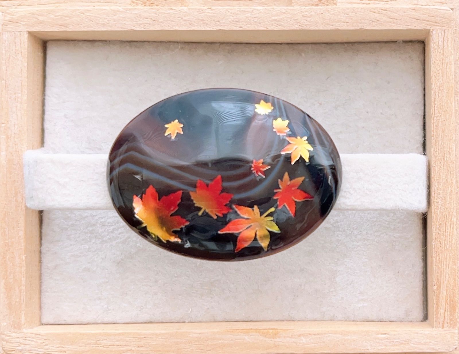 ☆〜 天然石 一点物 ブラウン縞瑪瑙 紅葉 帯留め 40×30〜☆ - メルカリ
