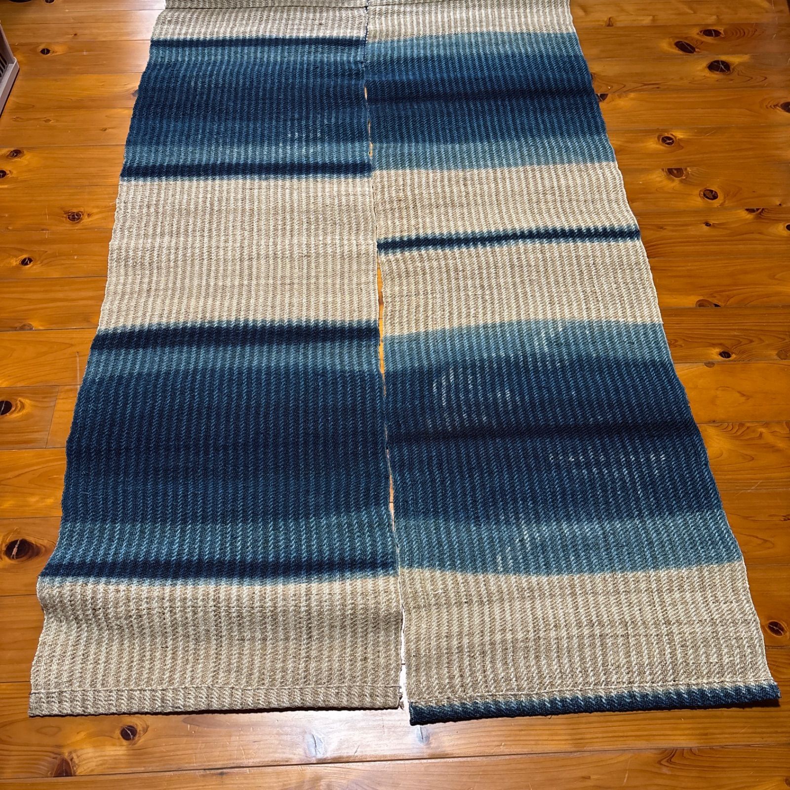 琉球藍染のれん　麻　鯉柄 琉球藍染のれん 麻 鯉柄 - メルカリ