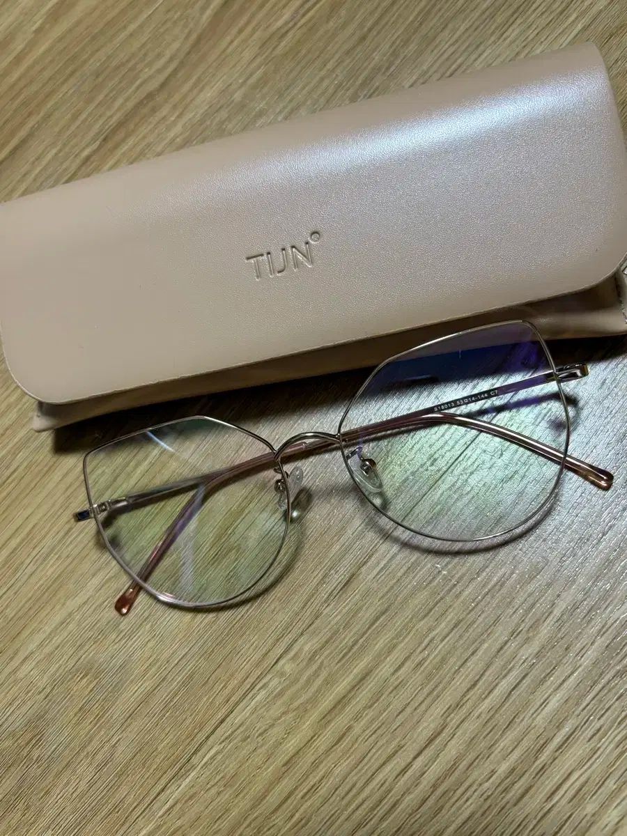 リンドバーグn.o.w 6513 メガネ 赤クリアC12/10 おまけケース付き