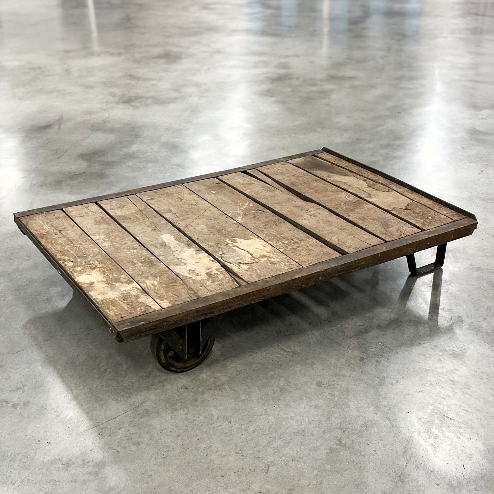 欅材ローテーブル キャスター付き 展示台 アンティーク 欅材ロー