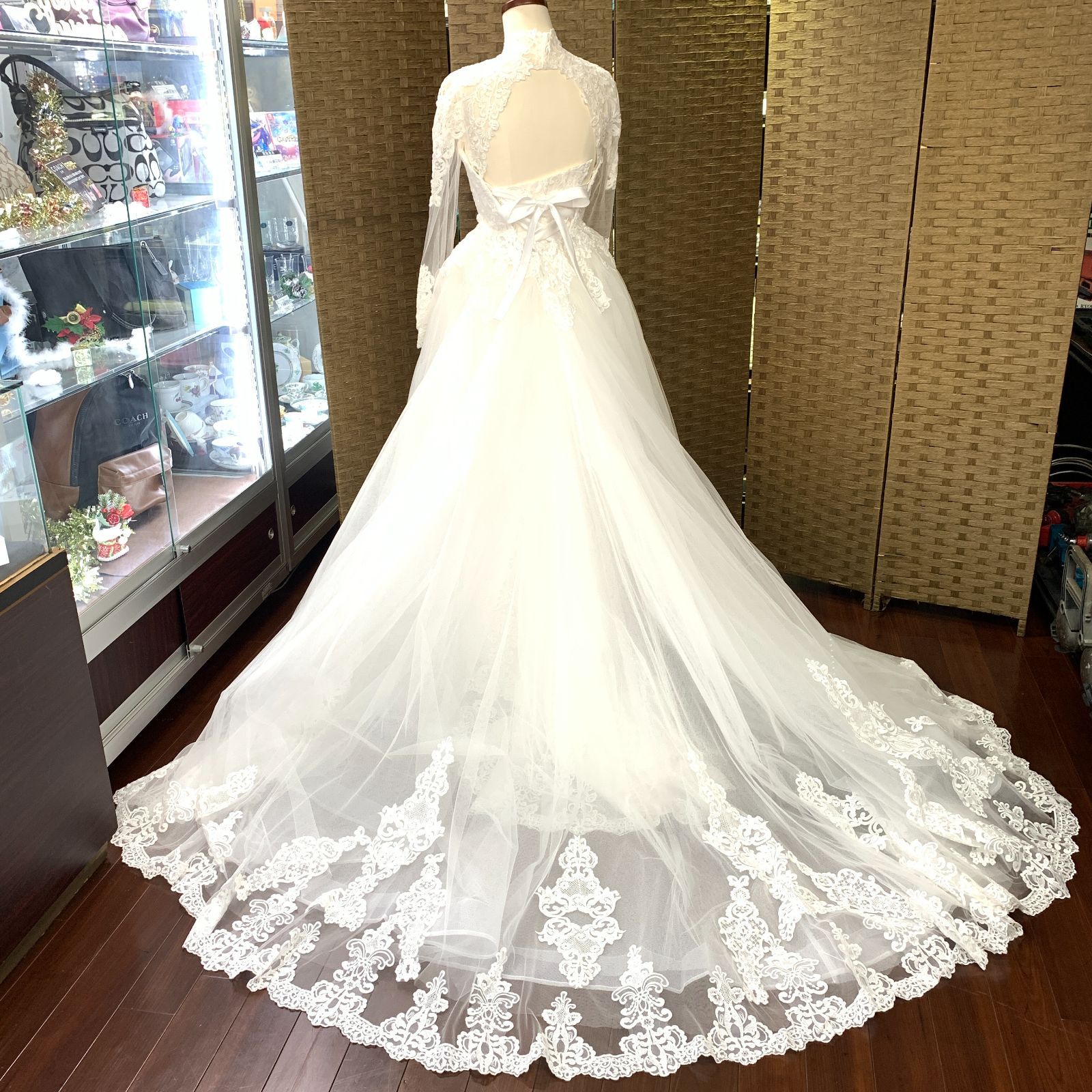 f001 F ワタベウェディング ウェディングドレス ELLE MARIAGE エル 