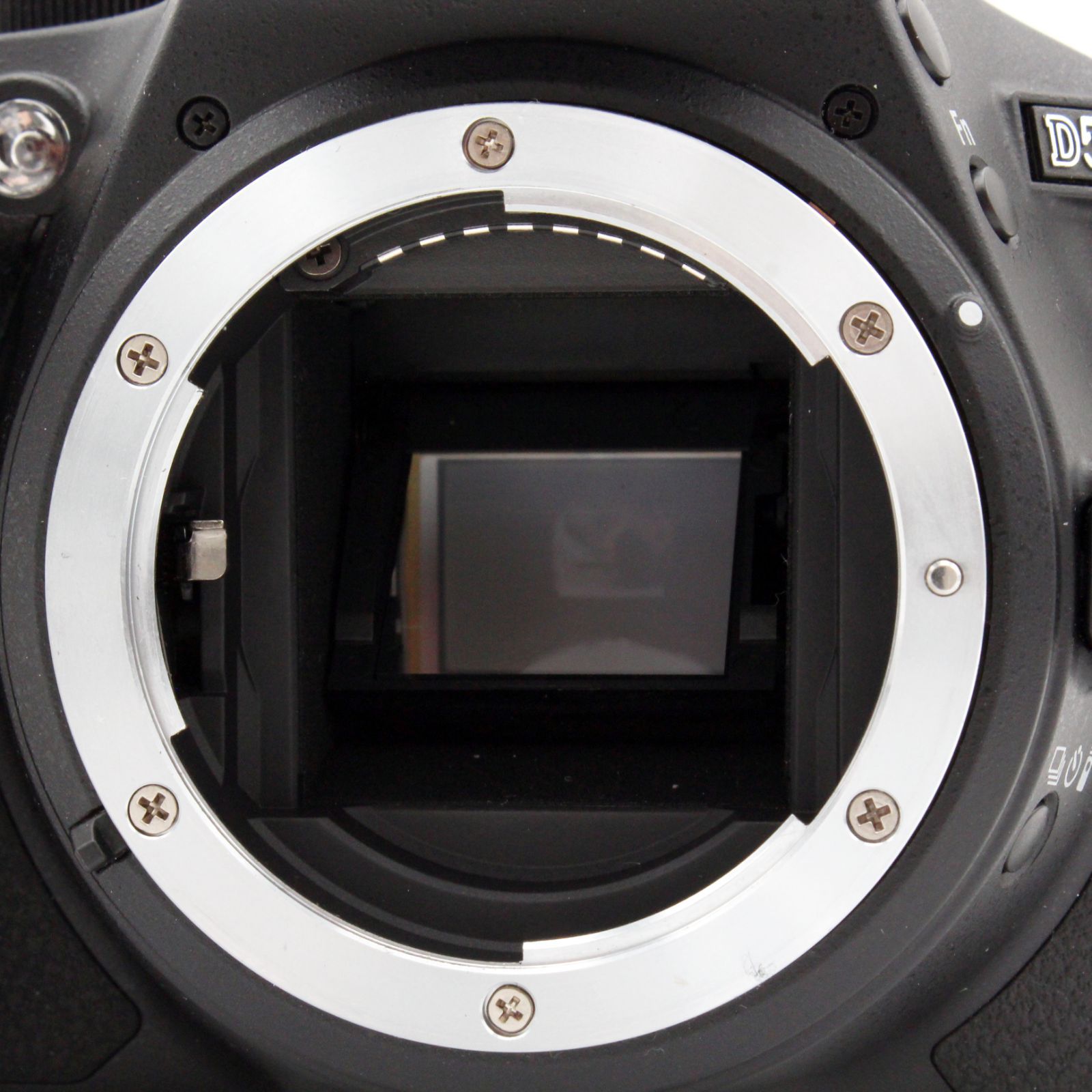 わずかシャッター数5187枚【新品級】Nikon D5500 ボディ ブラック#7801