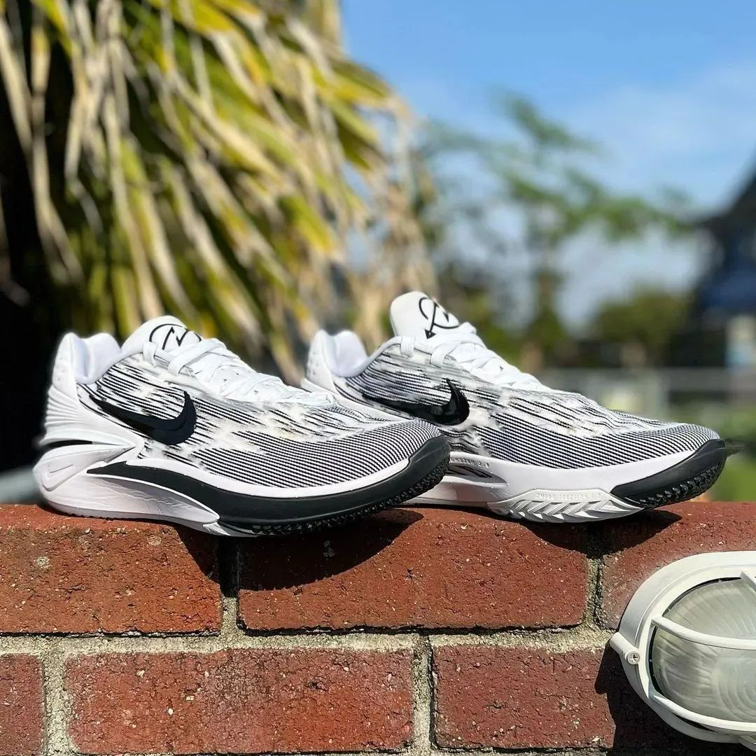 値下げします 新品 NIKE AIR ZOOM G.T. CUT 2 ナイキ エア ズーム GT  