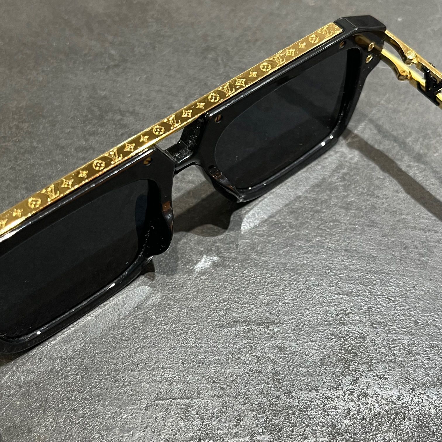 VUITTON サングラス org.jpg