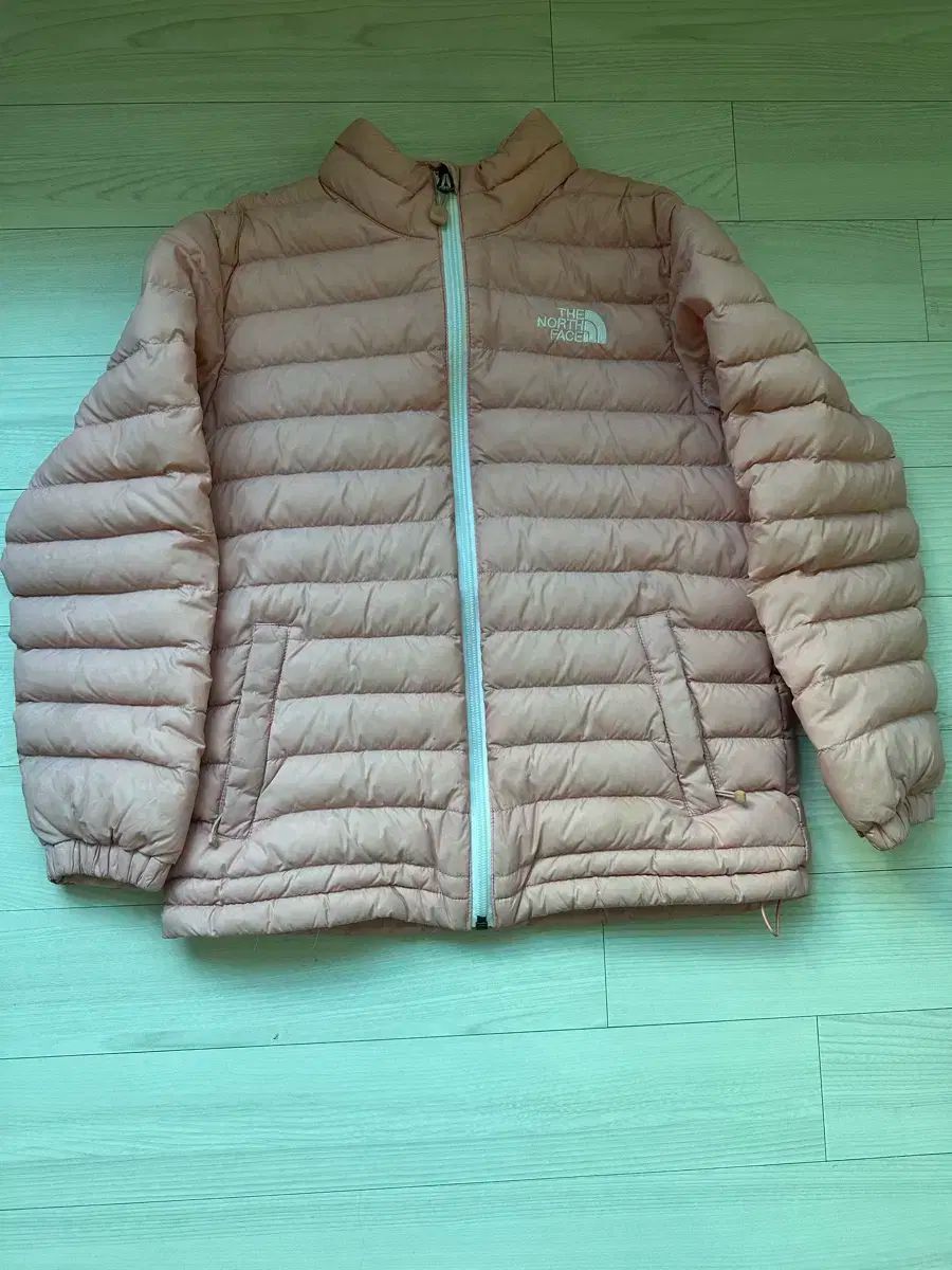 THE NORTH FACE(ザノースフェイス) キッズ 軽量 130