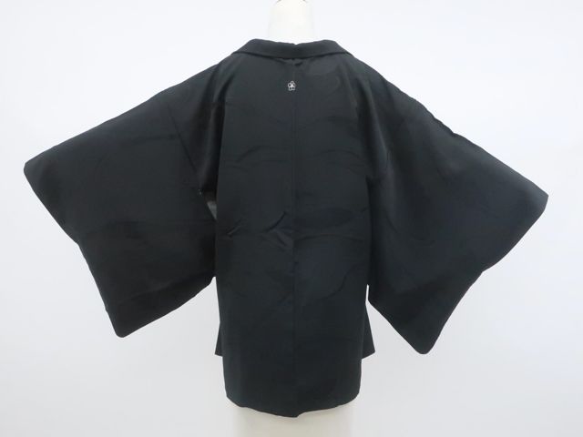 【着物】 黒羽織 オリジナル 骸骨 羽織紐無し 一つ紋 身丈約70.5cm 裄丈約61cm 24z-2271 楽天市場】羽織 黒 絵羽 裄67 リサイクル 正絹の通販