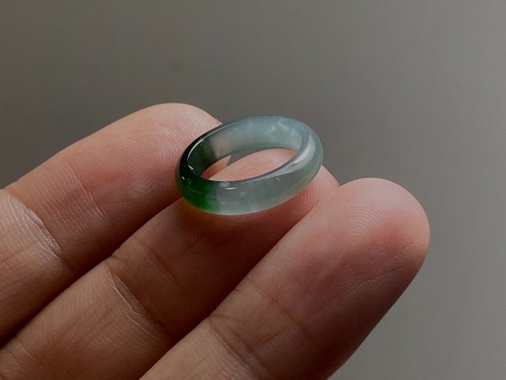 L14-176 ピンキーリング 氷糯種 薄青深緑 1.5号 グアテマラ産 天然 A貨