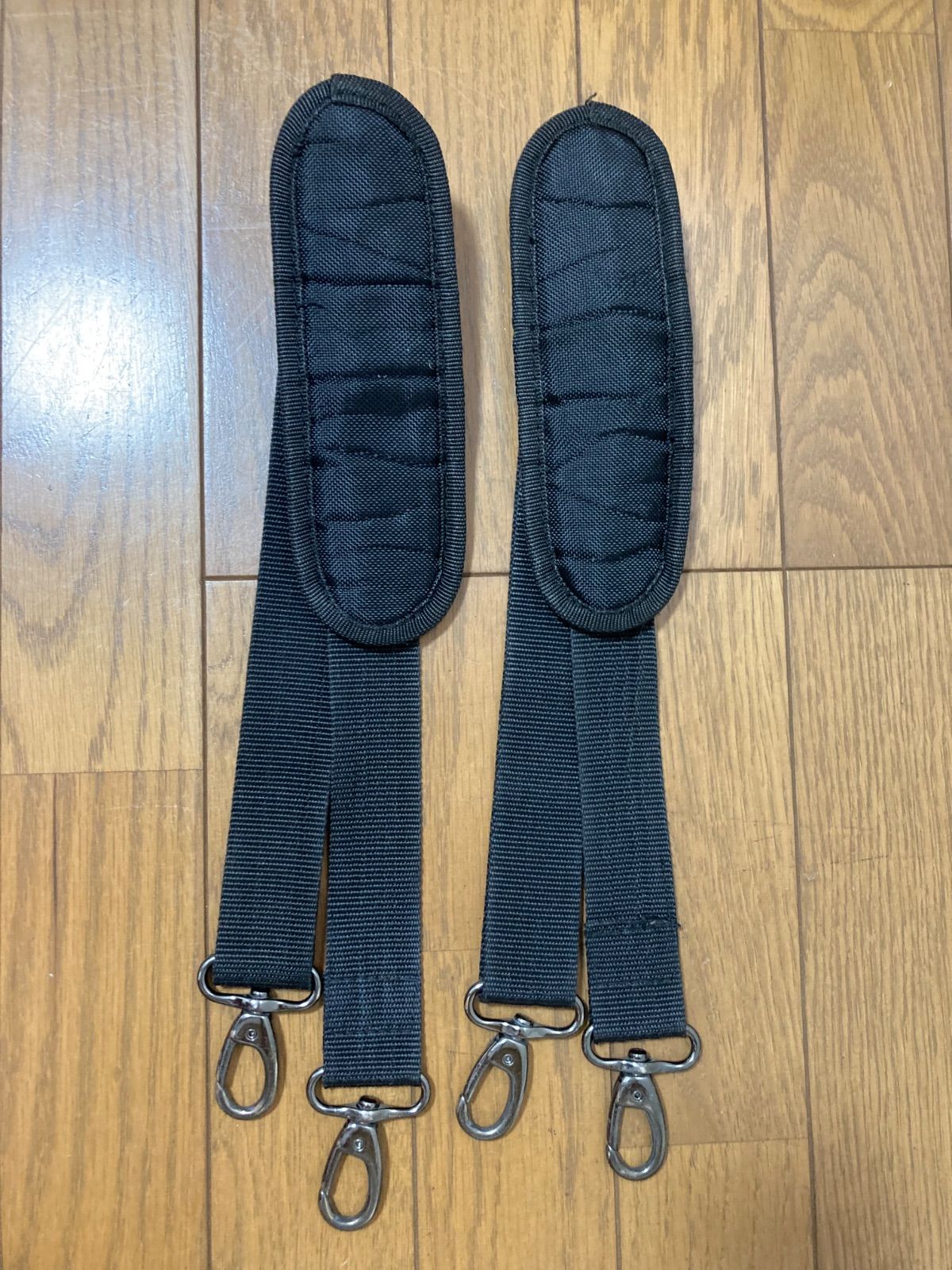 ホワイト
