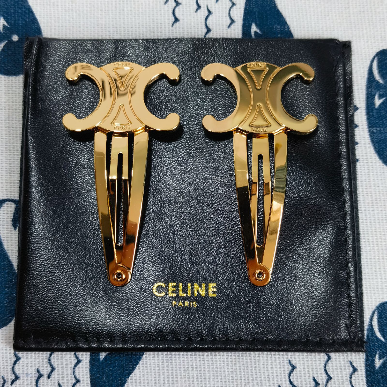 超人気美品☆CELINEヘアピン2つセットトリオンフアクセサリー