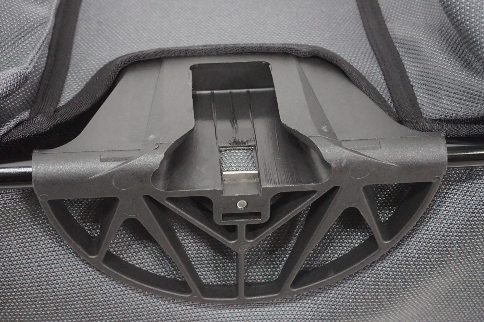 フロントバッグ