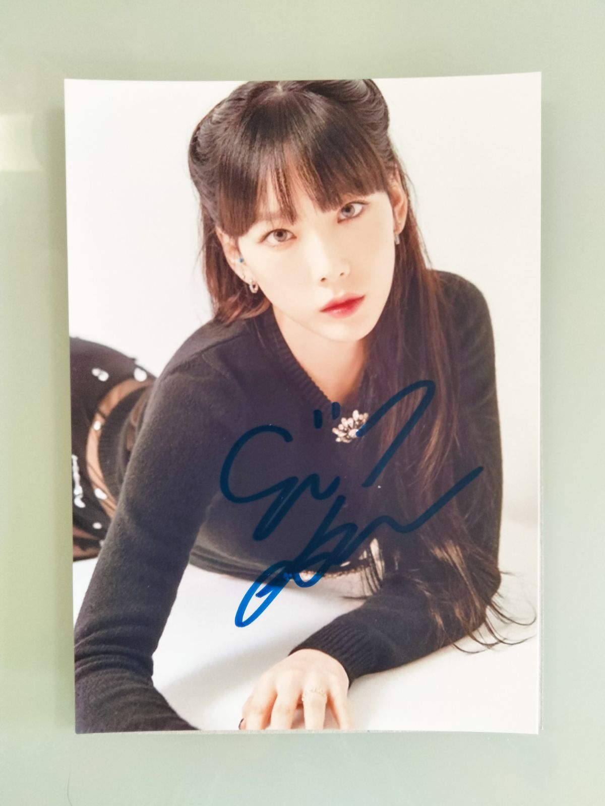 テヨン直筆サイン入り2Lサイズ写真…少女時代 テヨン直筆サイン入り2Lサイズ写真…Tae-yeon‥少女時代-超特価