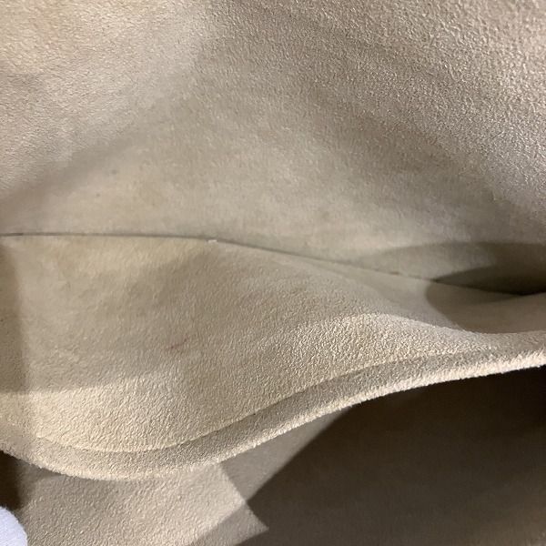 Vuitton モノグラム