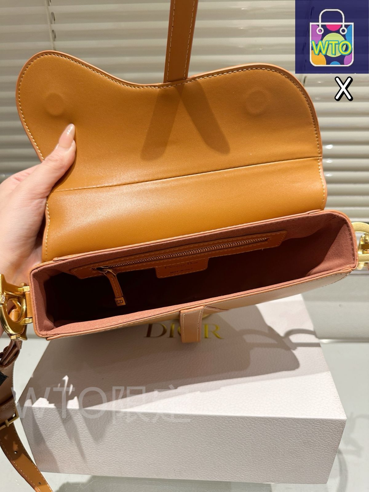 今日 Dior Summer Wave2 Hb ブルースムースカフスキン フラップサドルバッグ-WTO輸入1