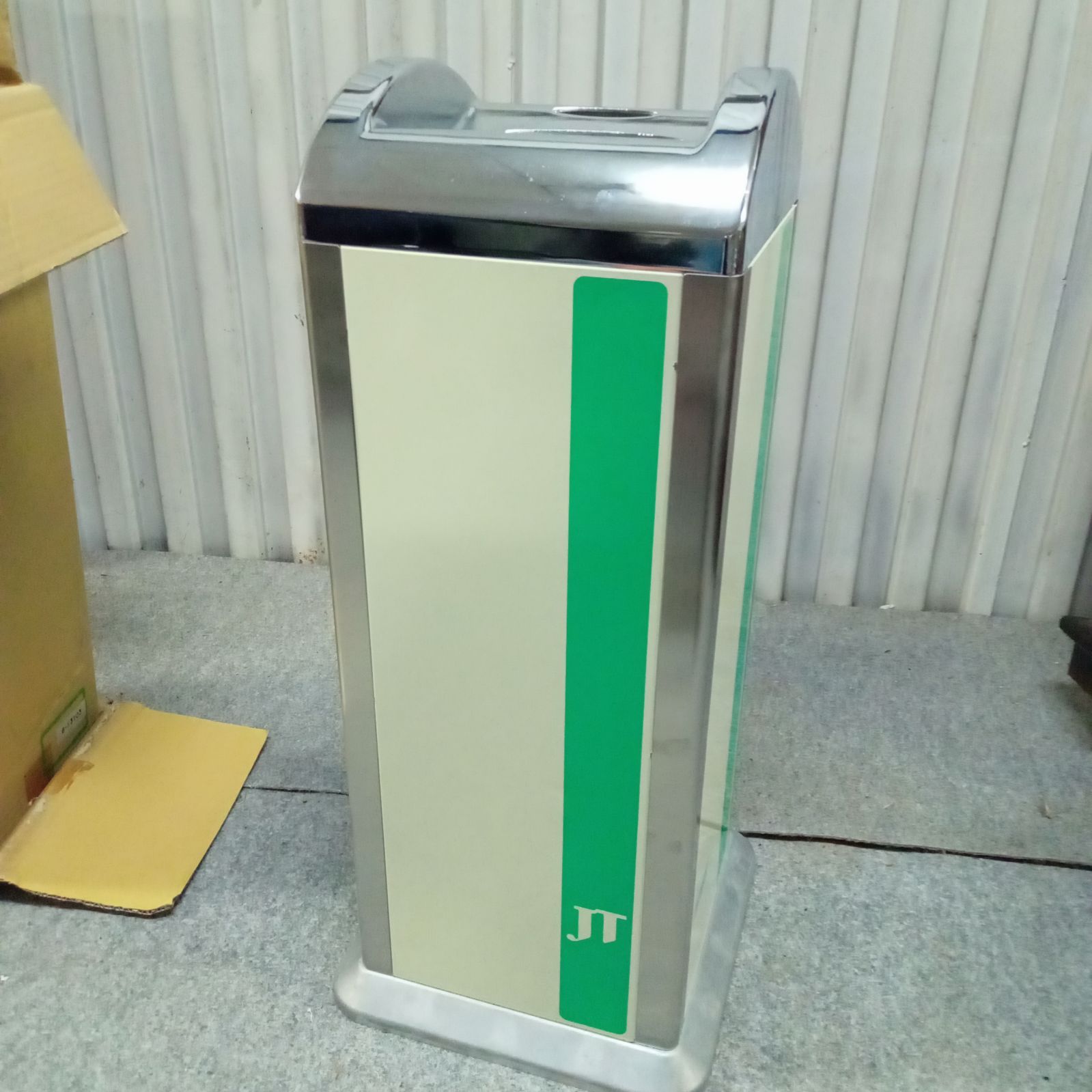 JT灰皿スタンド①非売品