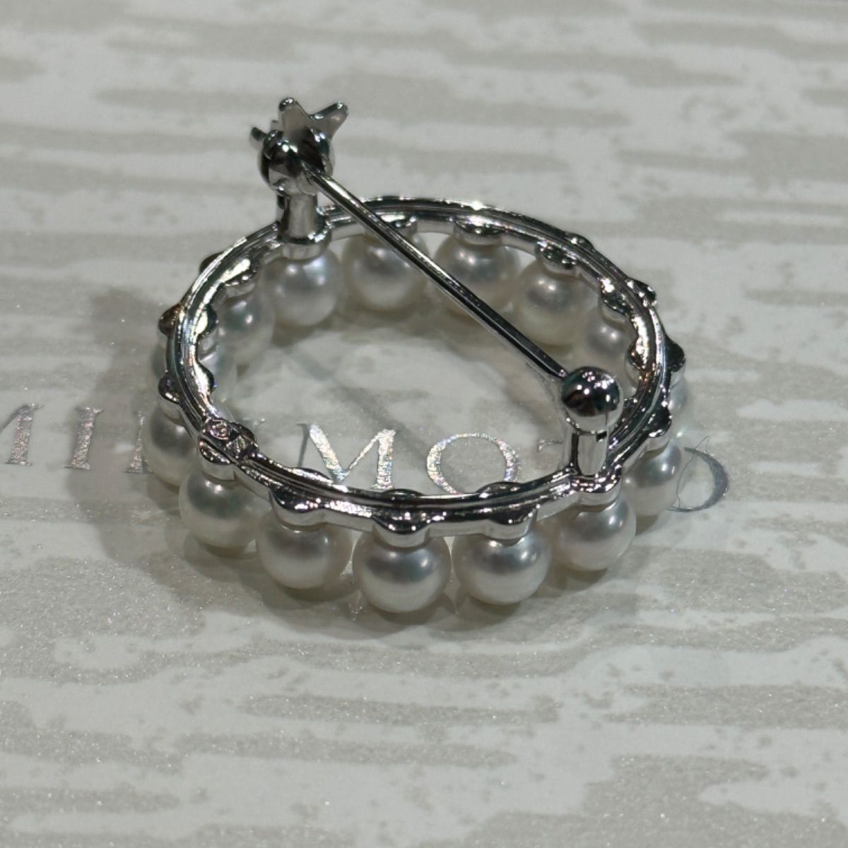 MIKIMOTO SV ベビーパール4.2㎜ サークルブローチ