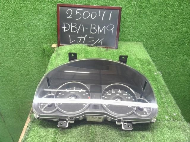 セット品 250071☆極上☆Canon バッテリーパック LP-E19