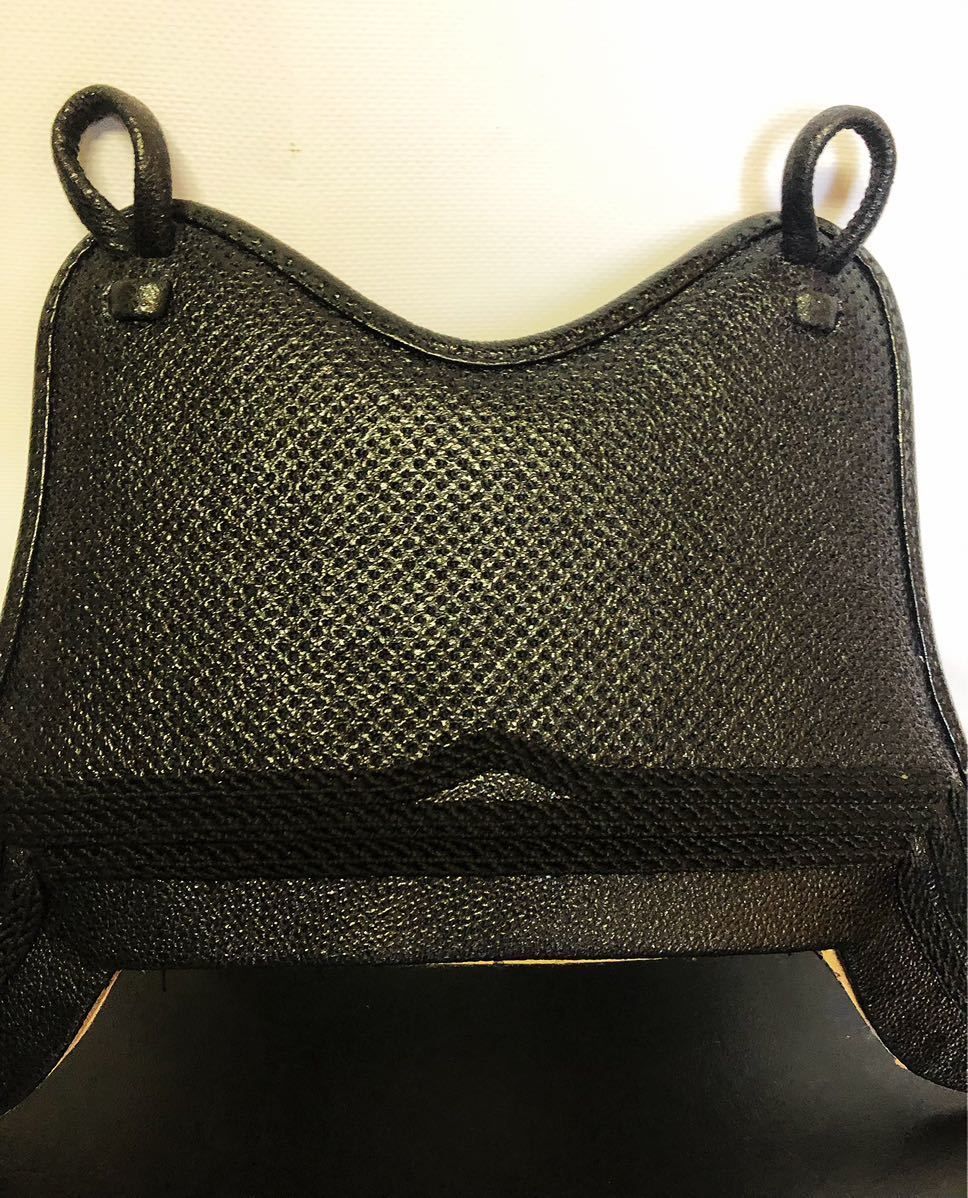 【新品】剣道　防具用　シンプル　高級胴胸　全面斜め刺　濃紺　大人　Lサイズ MN4 【新品】剣道 防具用 シンプル 高級胴胸 全面斜め刺 濃紺