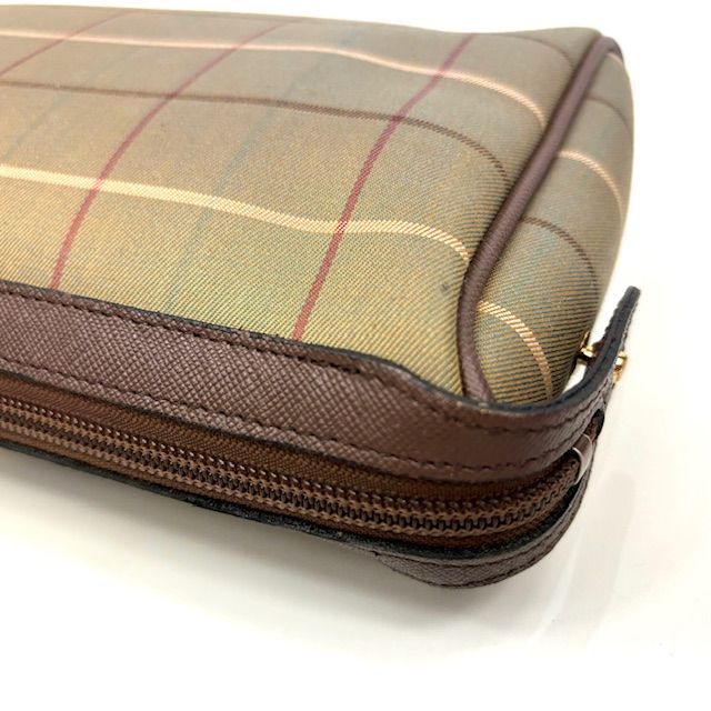 ☆美品☆ Burberry バーバリー クラッチバッグ ノバチェック