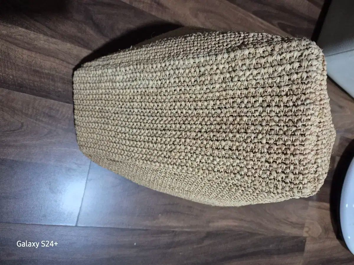 Helen Kaminski（ヘレンカミンスキー) ラフィアショルダー ヘレン