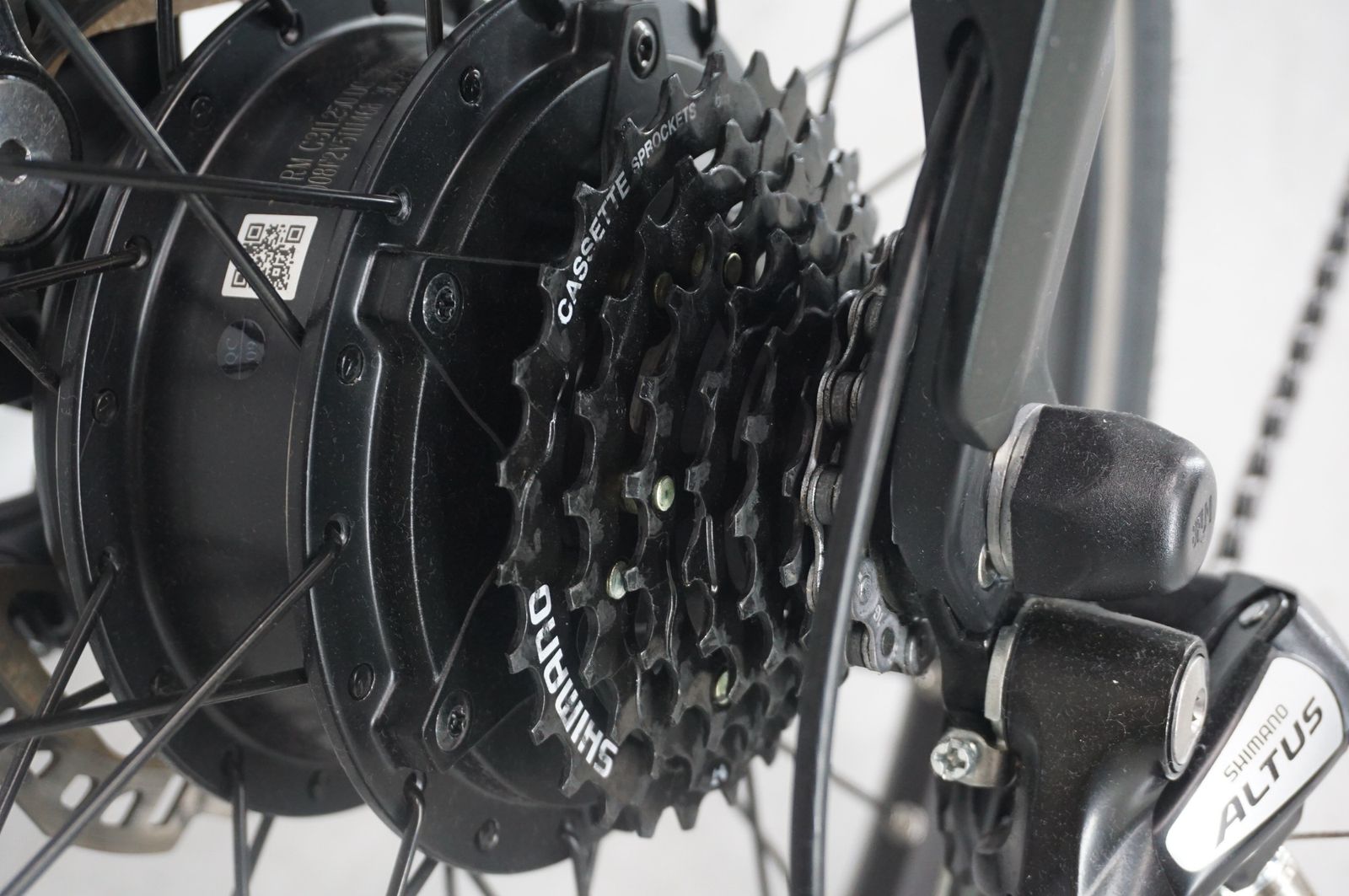 BESV 「ベスビー」 PSF1 2023-2024年モデル 電動アシスト自転車 