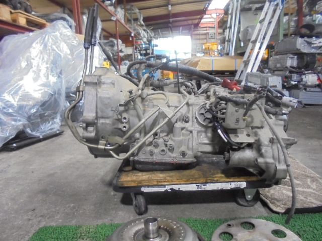 3FD5509 AK2 ダイハツ ハイゼット S330V 前期型 DX オートマミッション本体
