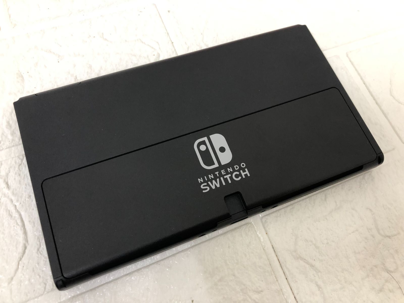 Nintendo Switch 有機ELモデル　ネオンブルーネオンレッド 新品未使用品Nintendo Switch (有機ELモデル) ネオンブルー Nintendo