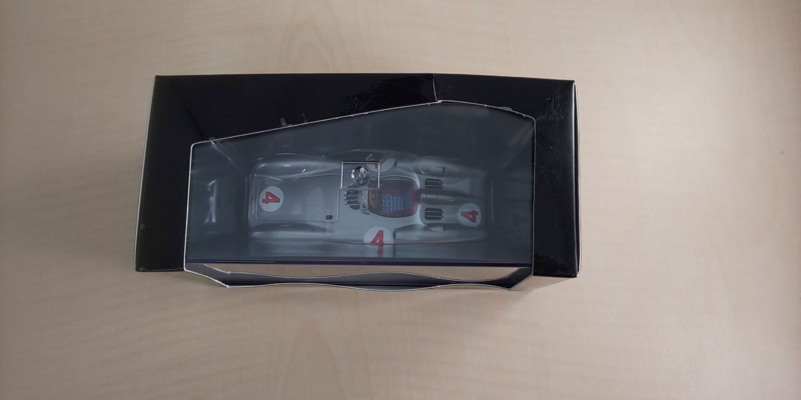 Minichamps DP 1/43 メルセデス W196 ベルリンGP 1954 ウィナー
