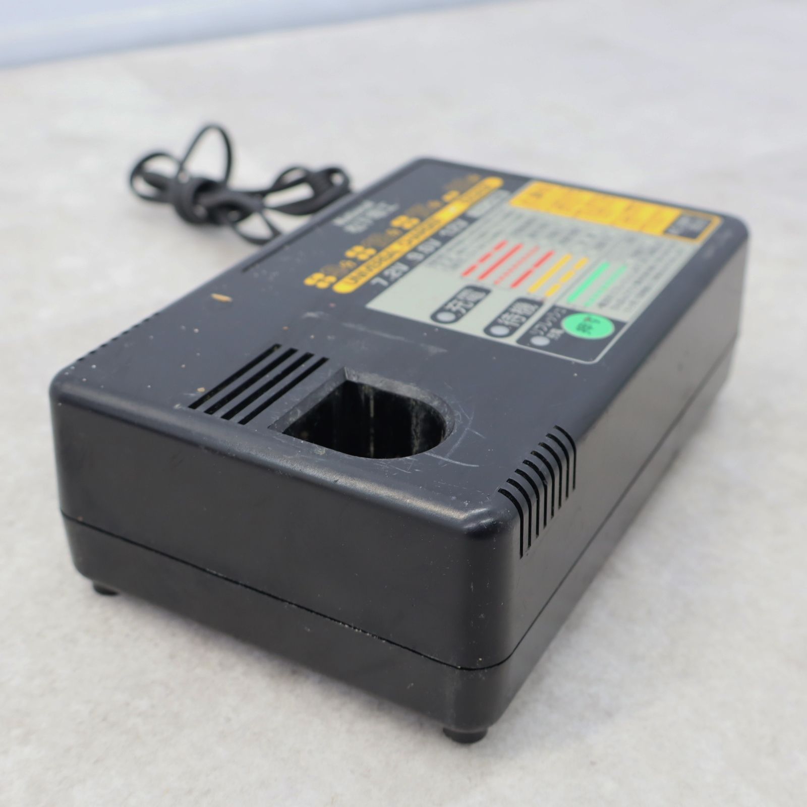 ナショナル EZ0208 充電器 バッテリー2個 k156*80中古National 松下