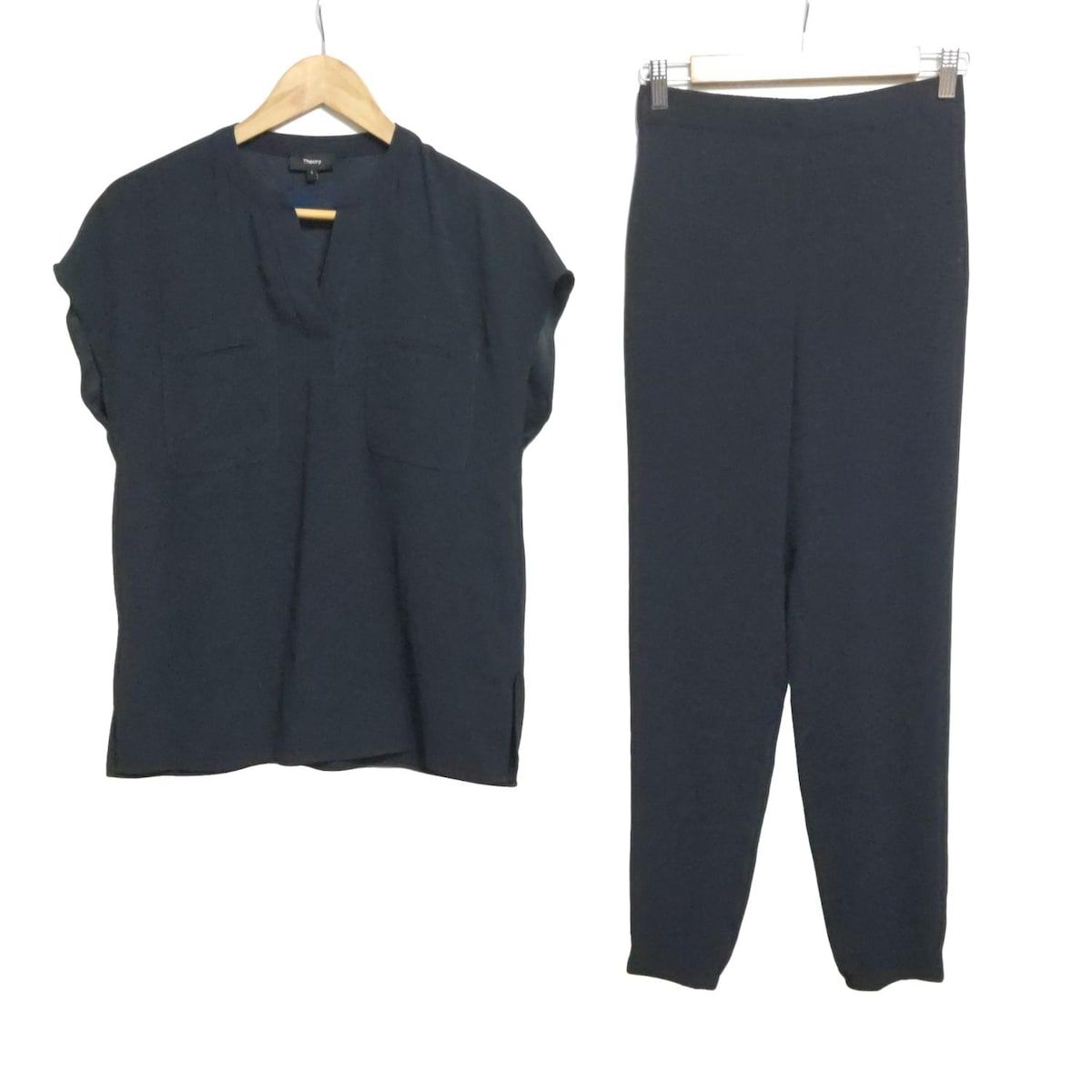 theory セオリー レディースパンツセットアップ レディース - ダークネイビー
