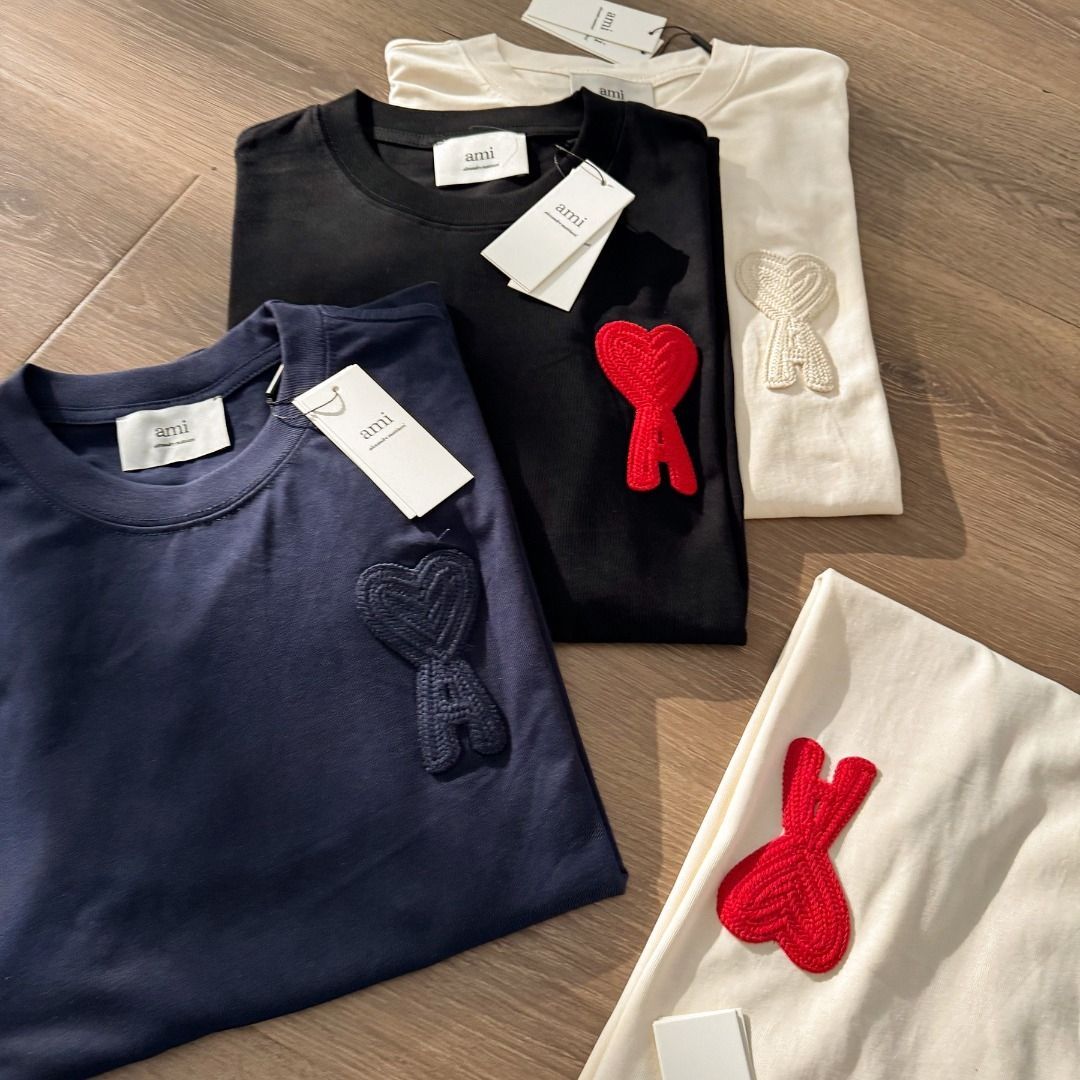 アミパリス　AMIPARIS ピンク ハート刺繍 半袖Tシャツ 即日発送】AmiParis アミパリス Tシャツ Lサイズ 男女兼用