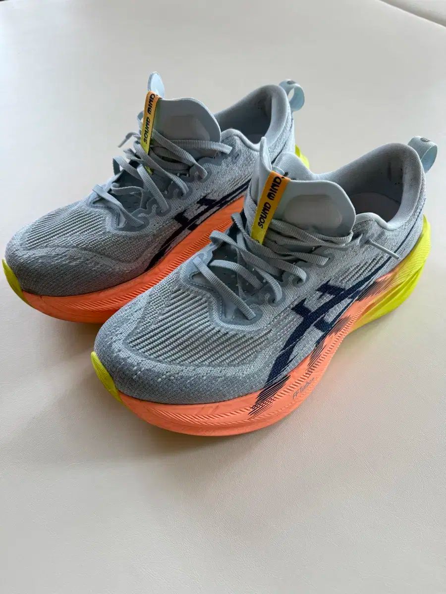 Asics アシックス スーパーブラスト 2 パリ 270