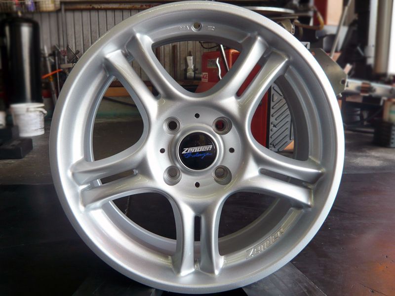 国産車用 ホイール単品 (展示/長期保管品) ZENDER CHALLENGE 7.0J-17 + 