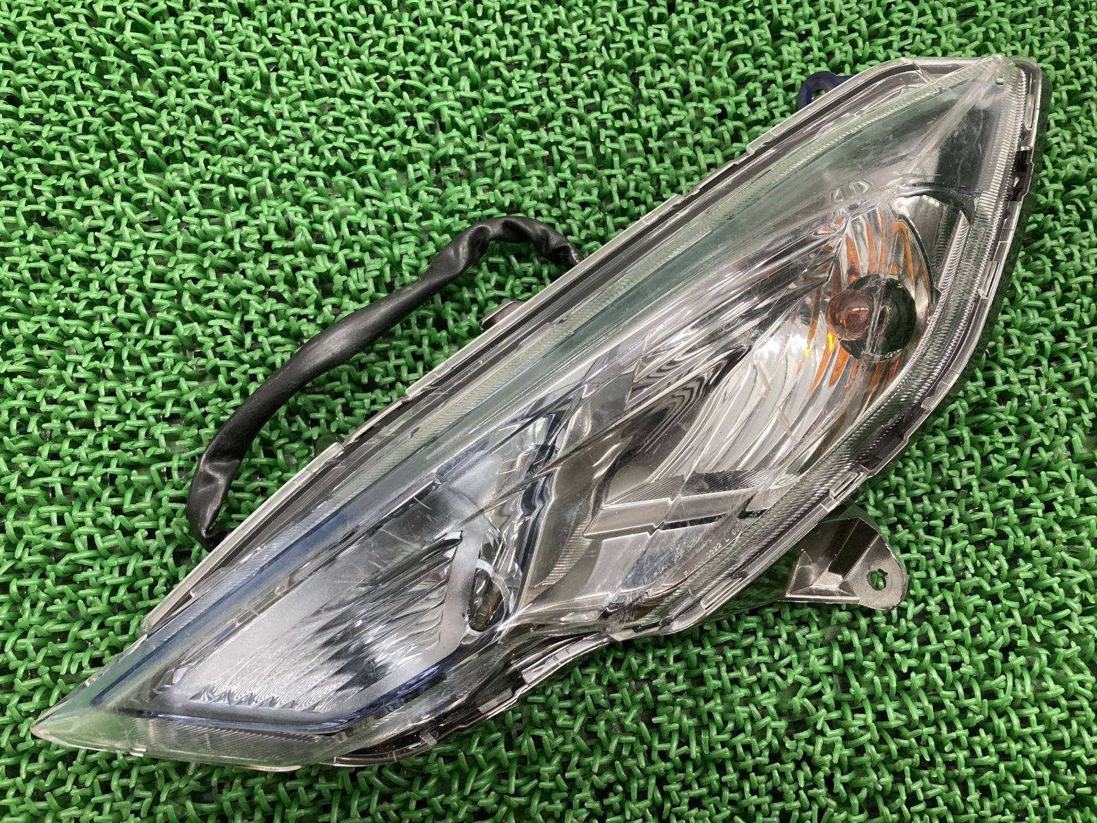 アクシスZ フロントウインカー 左 0322 ヤマハ 純正 中古 バイク 部品