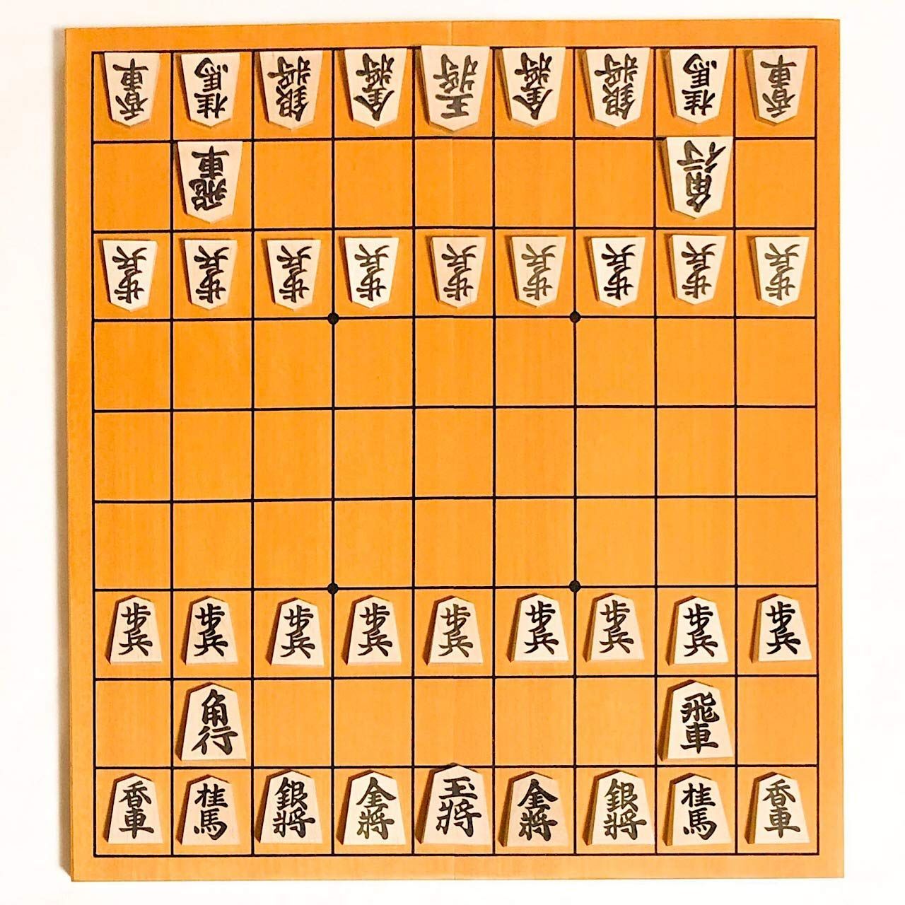 特価商品】将棋セット 新桂５号折将棋盤と楓（かえで） 押彫将棋駒