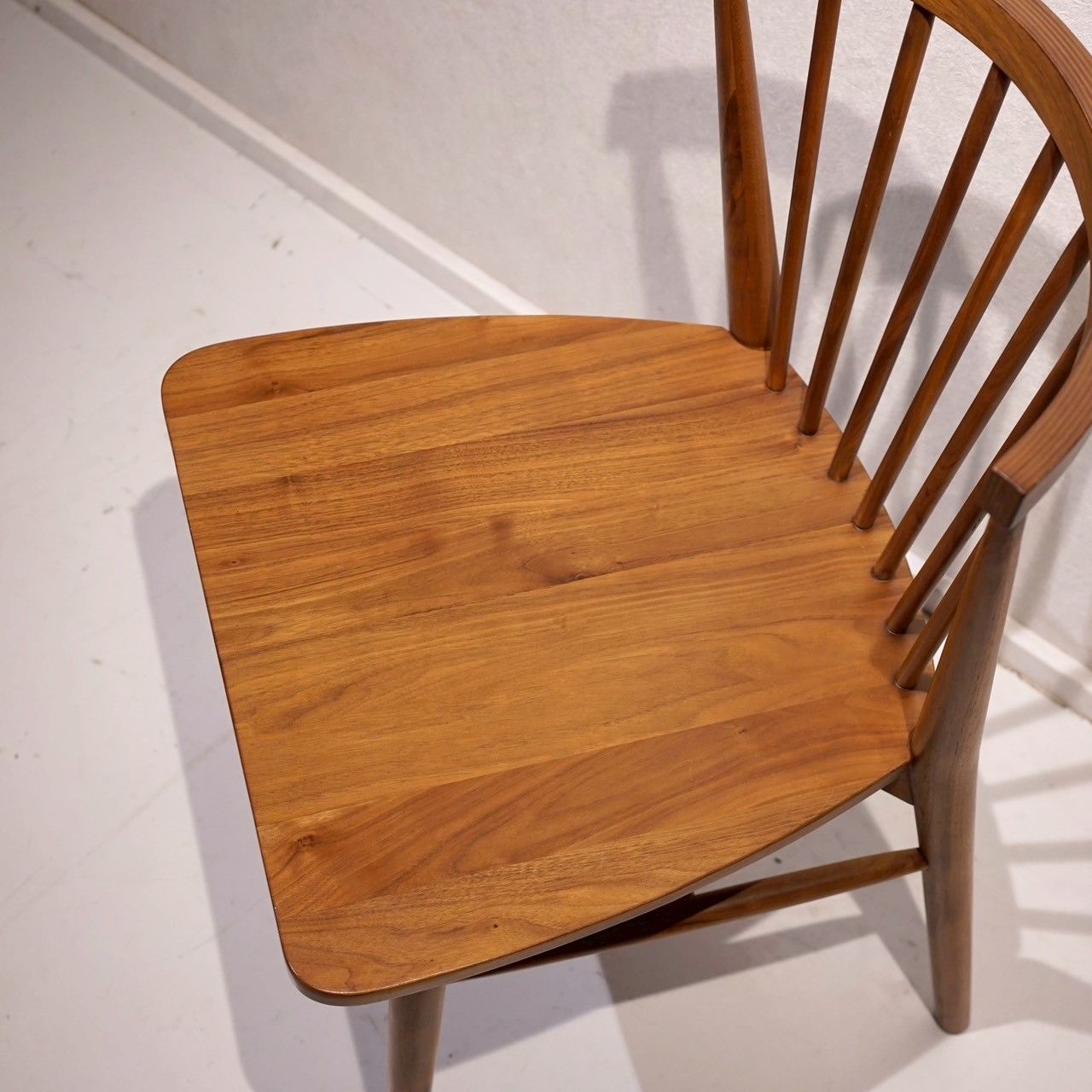 モダンエンカーサ　スケッチ　ダイニングチェア Sketch moda en casa /スケッチ モーダエンカーサ REQUIN chair
